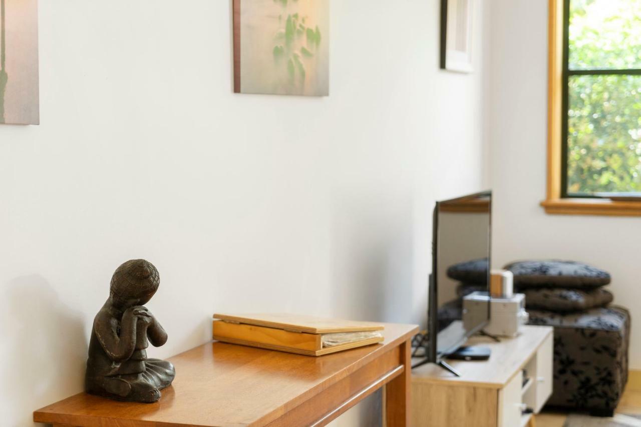Byron Getaway @The Crest Apartment ไบรอนเบย์ ภายนอก รูปภาพ